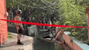 Cuatro personas fallecen ahogadas tras caer su vehículo a canal en Jiutepec