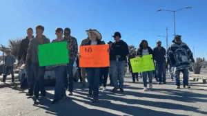 “Si el campo calla, la ciudad no come”: campesinos y transportistas rechazan la Ley General de Aguas y piden diálogo