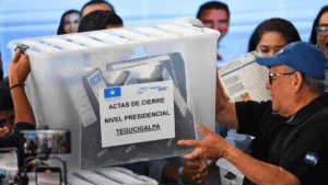 Con más de 100 mil votos anulados, Honduras mantiene suspenso en elecciones presidenciales