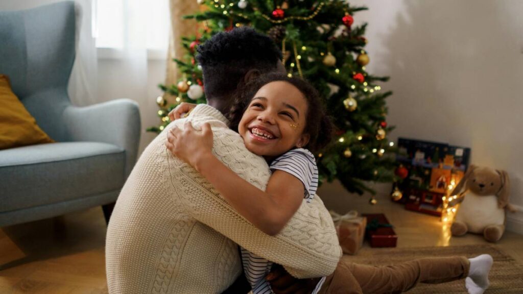 NeuroTips: 3 formas de educar a los niños en Navidad, sin intimidar con Santa Claus
