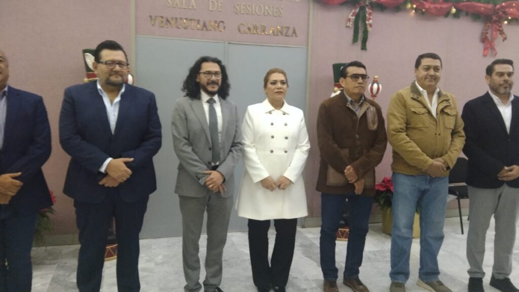 En un día, Congreso aprueba salida de fiscal de Veracruz y designa a Lisbeth Jiménez en sustitución