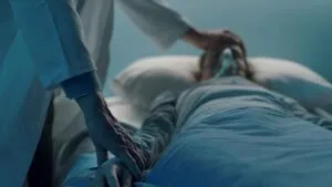 Alertan riesgo para pacientes, plantean usar dinero del Fondo de Salud