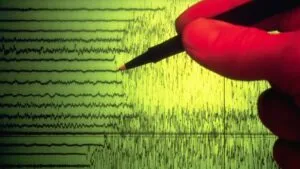 Sismos con 5 segundos de diferencia en el Pacífico desatan alerta en redes