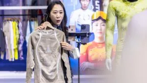 Aranceles al alza: ropa de China y otros países será más cara en México en 2026