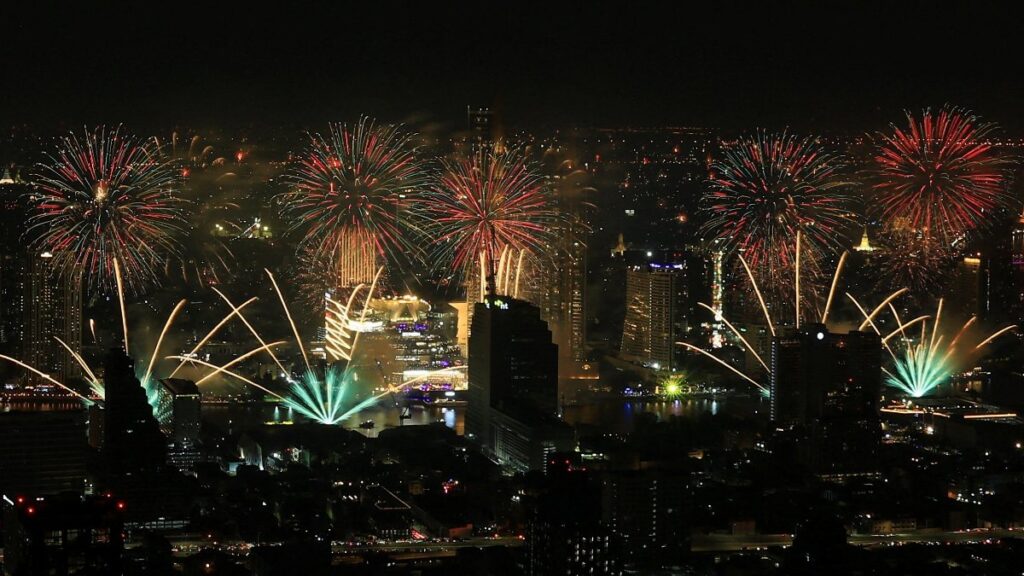 Año Nuevo 2026: las mejores frases para enviar a familiares, amigos y clientes