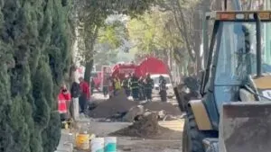 Fuga de gas natural provoca movilización de emergencia en el centro de Toluca