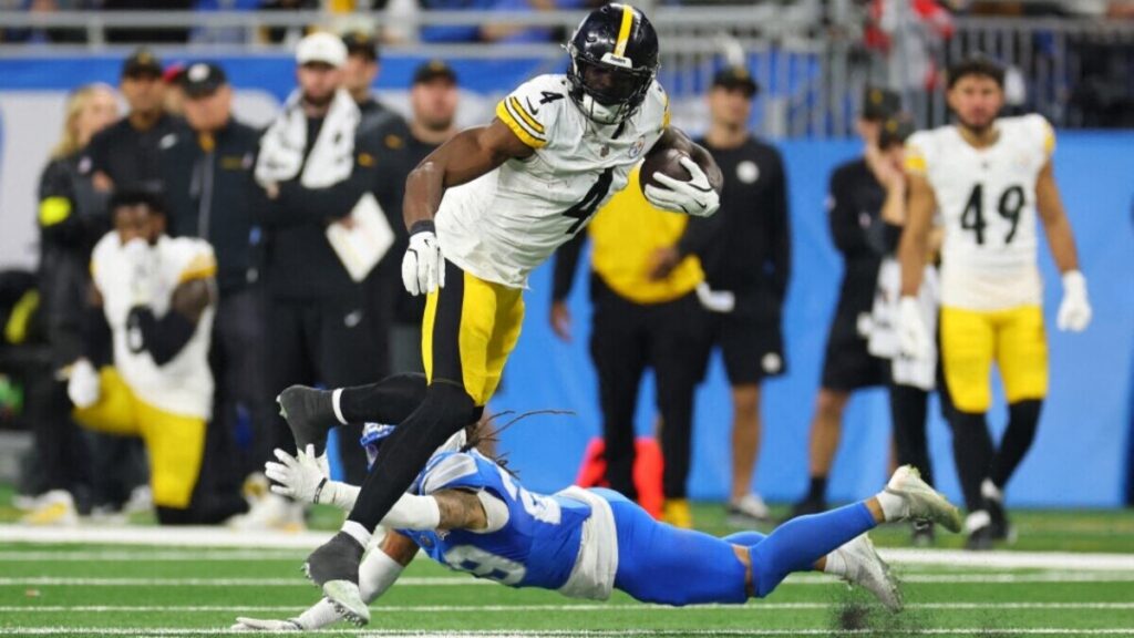 ¿Por qué DK Metcalf agredió a fan durante el Steelers - Lions?