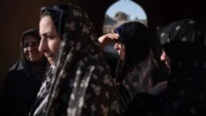 La Corte avala el uso de hiyab en fotos del pasaporte mexicano