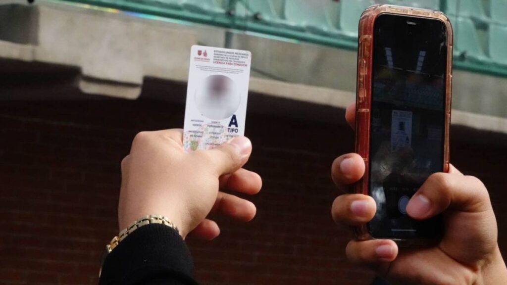 Tramita tu licencia permanente en CDMX.