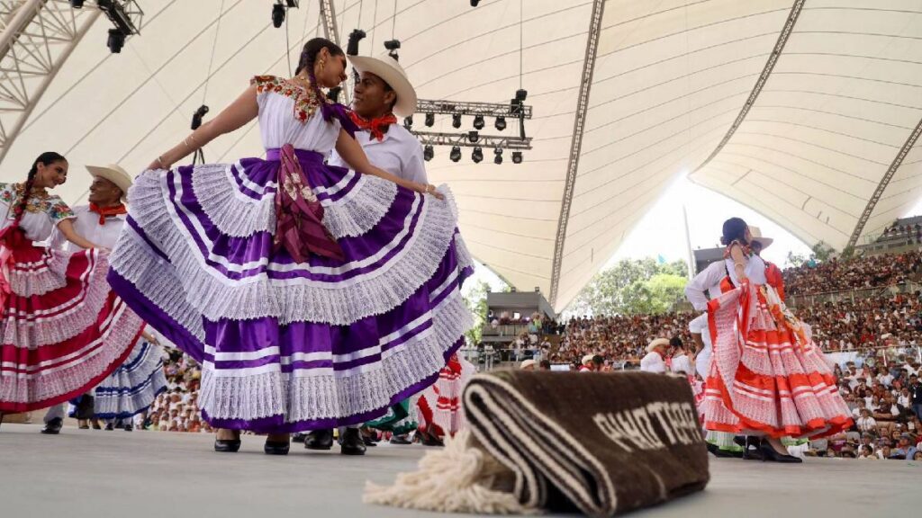 llega-a-naucalpan-la-guelaguetza-ve-horarios-y-lugar