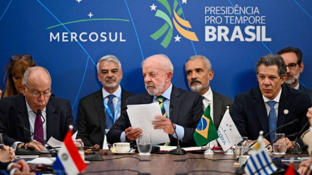 Lula alertó que una guerra en Venezuela sería una catástrofe humanitaria y pidió evitar una escalada militar en la región.