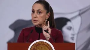 Sheinbaum llama a izquierda latinoamericana a reflexionar por auge de ultraderecha