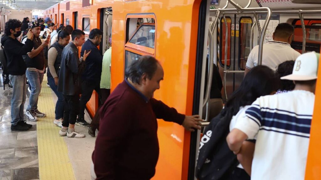 Metro reabre Pino Suárez y mantiene sin servicio Zócalo y Allende; usuarios deben usar Bellas Artes y San Juan de Letrán.
