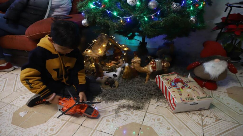 Mexicanos gastarán un 15% más en regalos de navidad en este 2025