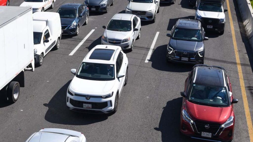 Eliminan multas de tránsito en Michoacán.