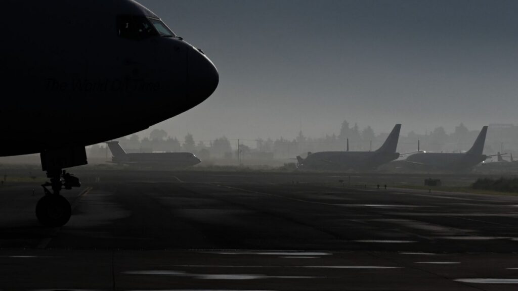 Neblina en aeropuerto de la CDMX