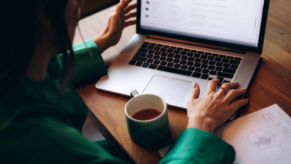 Ofertas falsas de empleo.