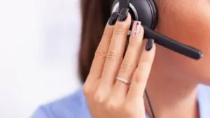 Operadora del C5 Michoacán salva a bebé a través de llamada telefónica