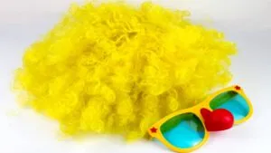 Payaso “Pichurris” reparte puñetazos a una persona en posada en Campeche: “Defendí a mi esposa”