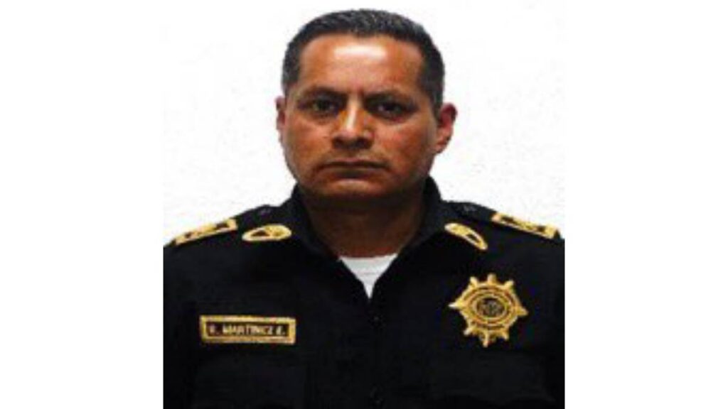 Policía Román Martínez Estrada herido en cumplimiento de su deber.