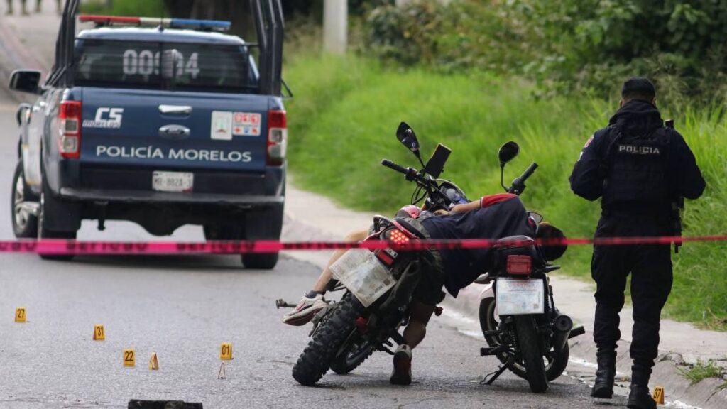 En 2025 han sido asesinados 336 policías en México, un promedio de uno al día, reporta Causa en Común.