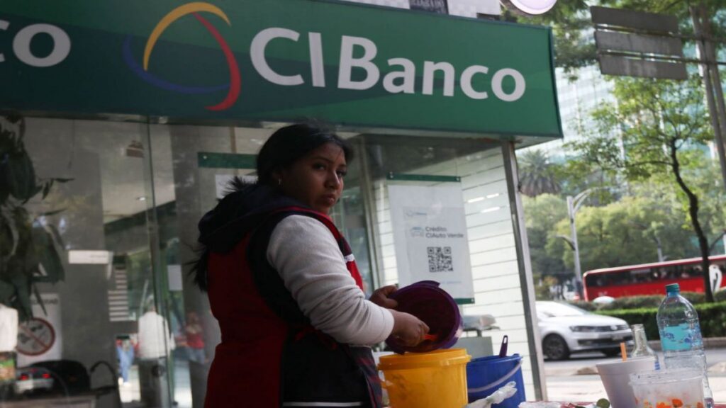 Por este motivo cierran los bancos de México el 12 de diciembre