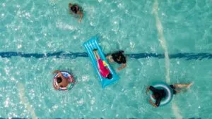 Aguas termales a mitad de precio: balneario El Geiser da descuentos con credencial del Inapam