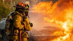 Video: fuerte incendio en Mineral de la Reforma, Hidalgo