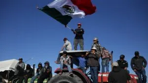 Gobierno reitera apoyo al campo, llama al diálogo y pide a agricultores no bloquear carreteras