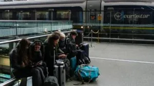 Caos ferroviario en Europa: suspenden trenes en ciudades clave