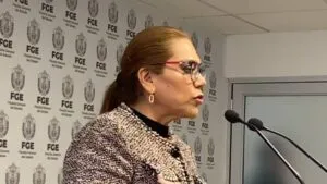 Juez descarta terrorismo y deja a periodista de Veracruz bajo resguardo domiciliario