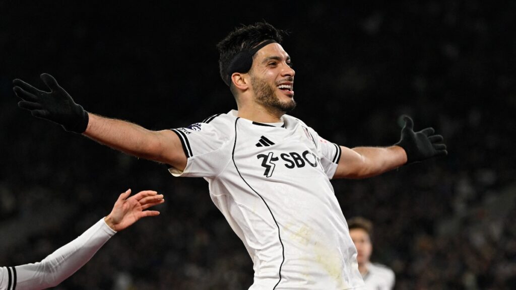 ¡Raúl Jiménez, imparable en la Premier League! Anota y le da otra victoria al Fulham