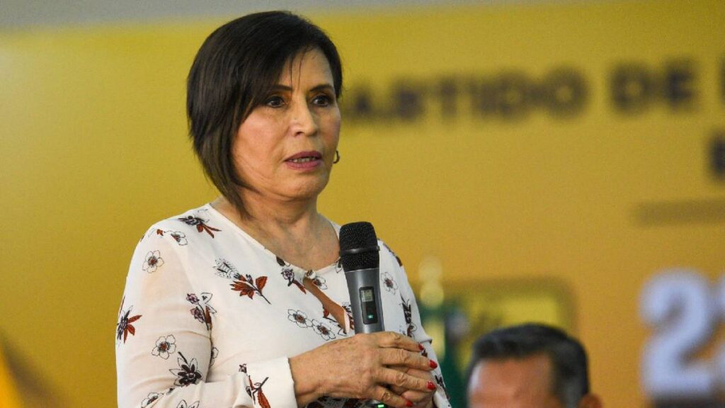 Rosario Robles denuncia “simulación” en la elección del nuevo titular de la FGR y advierte falta de autonomía real.