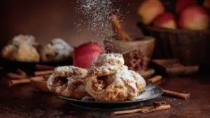 Strudel de cajeta navideño: receta fácil y lista en menos de una hora