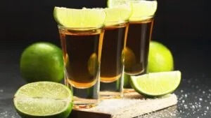 ¿Qué bebida da menos cruda? Vino, tequila, cerveza o vodka, según la ciencia