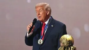 Trump destaca relación “excepcional” con México y Canadá en sorteo mundialista