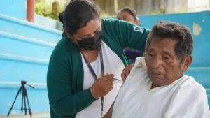 Después de 10 años, se logra aplicar esquemas de vacunación en Acteal