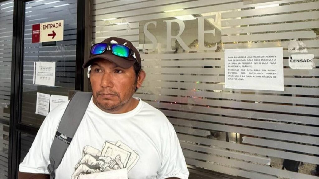 Autoridades otorgaron visa humanitaria al padre de Federico, niño de Campeche fallecido en el accidente de la aeronave de la Semar.