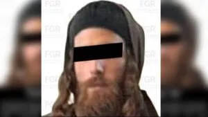 FGR logra prisión preventiva contra Yoel “N” por trata de personas; lideraba secta que sustraía a menores