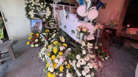 Velan a víctimas de masacre en Salamanca