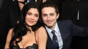 Captan a Timothée Chalamet y Kylie Jenner en escapada romántica en Los Cabos