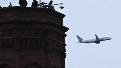 Misterios en el aire: 5 aviones que despegaron y desaparecieron sin dejar rastro