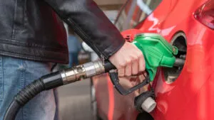 Activan contingencia ambiental: ¿por qué no debes cargar gasolina durante el día?