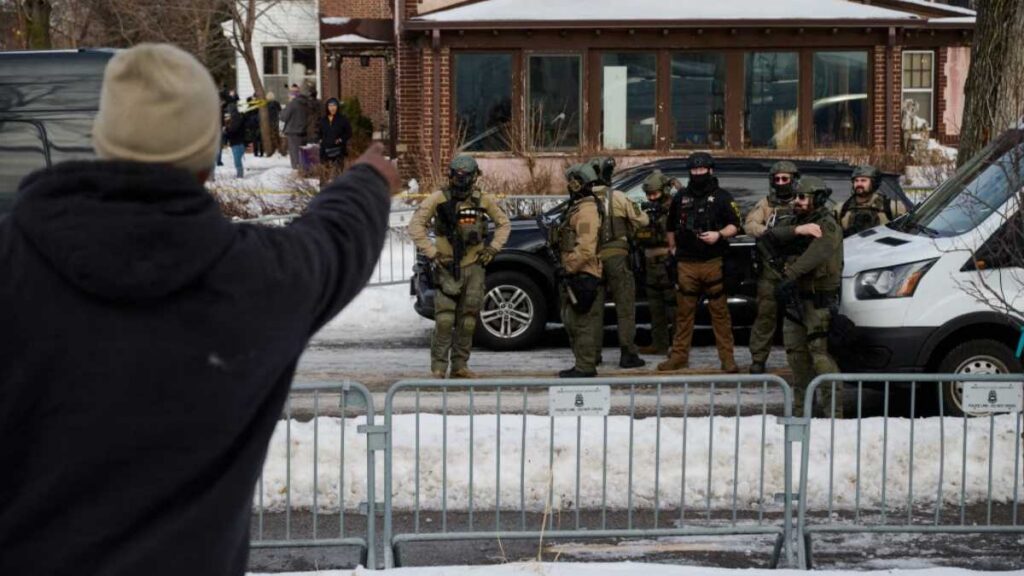 Alcalde de Minneapolis pide a ICE que deje la ciudad