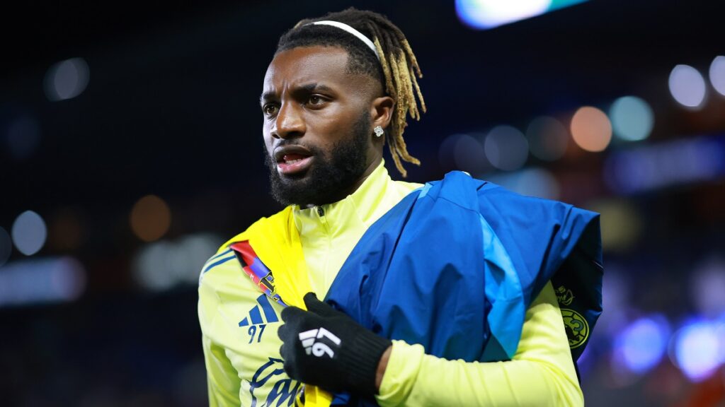 Allan Saint-Maximin, delantero del América, denuncia racismo contra sus hijos