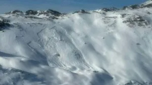 Austria suma 8 muertos por avalanchas, los Alpes acumulan 17 decesos en las últimas 2 semanas