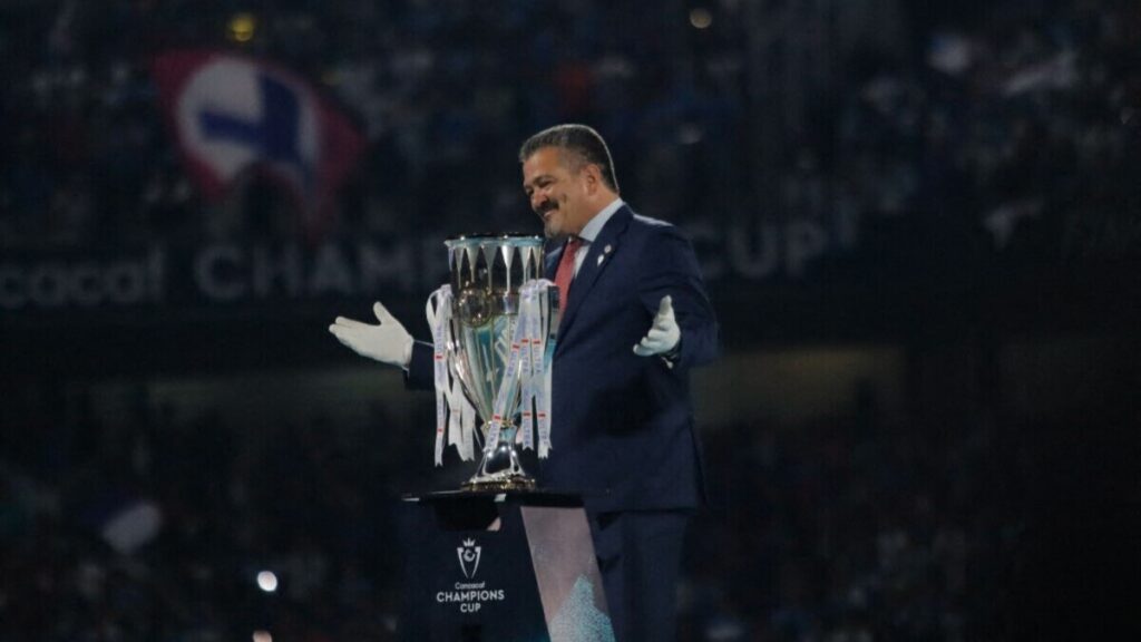 Carlos Hermosillo habla de su estado de salud... ¿tiene cáncer?