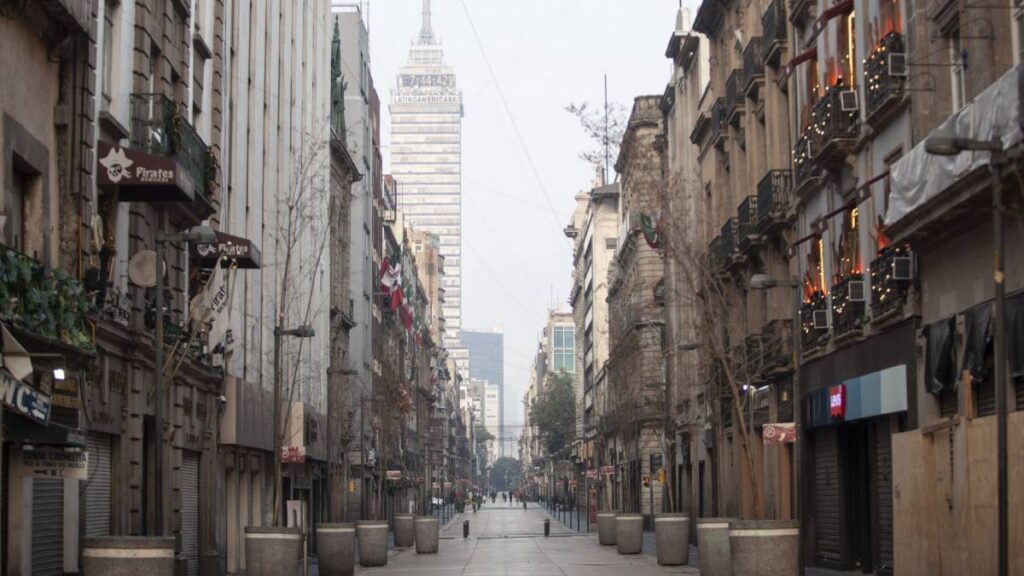 Quince edificios históricos serán iluminados en CDMX.