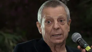 César Bono se rompió dos costillas en accidente; habló de su salud