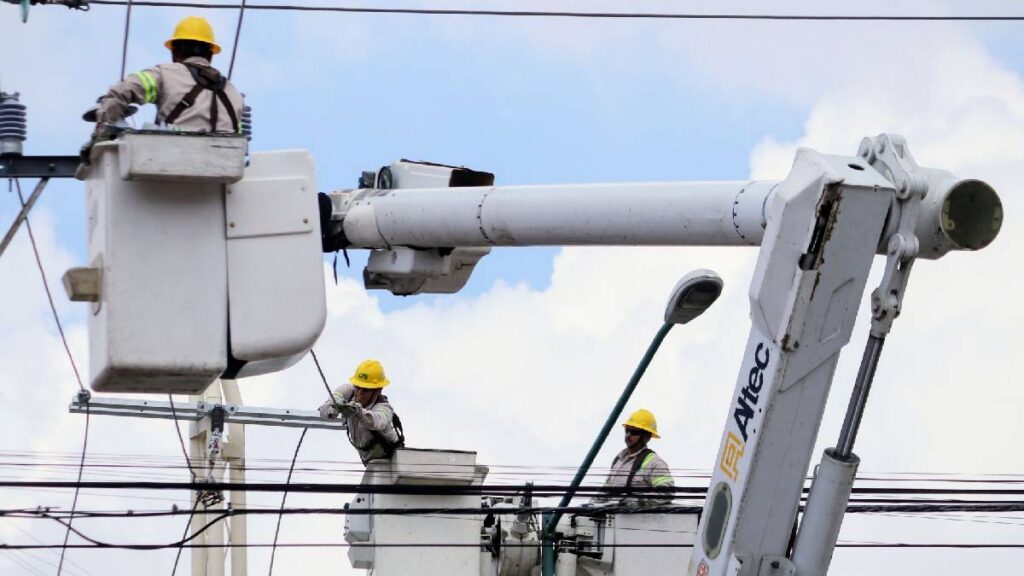 En 2026, la CFE cobrará un consumo mínimo de 25 kWh; las tarifas más baratas están en zonas de alto calor.